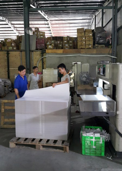 CÔNG TY TNHH CÔNG NGHỆ IN VÀ BAO BÌ VIỆT - ĐỨC